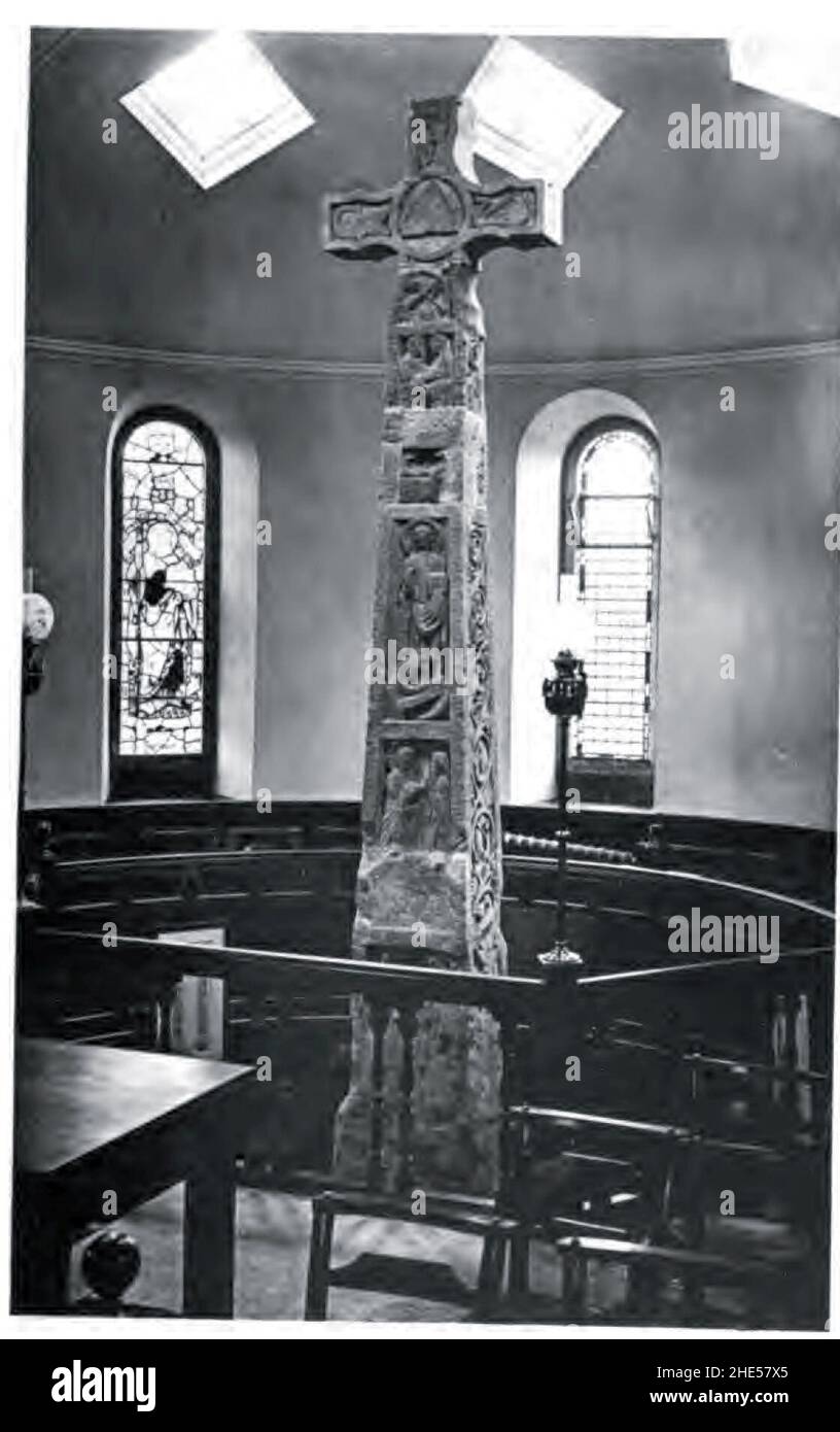 Ruthwell Cross, faces sud et ouest. Banque D'Images