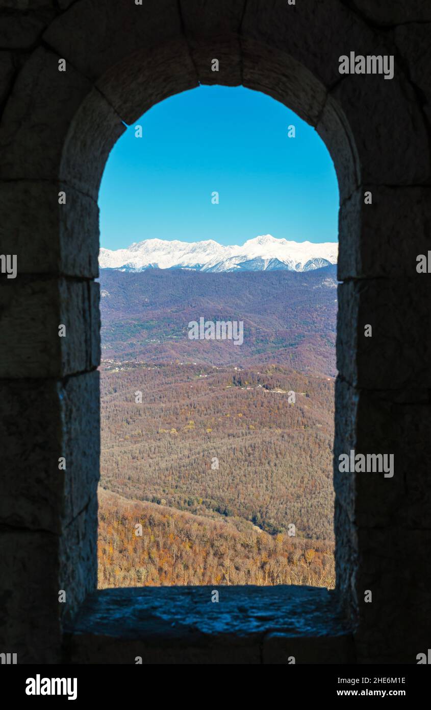 Grande montagne Ahun à Sotchi avec vue panoramique. Banque D'Images
