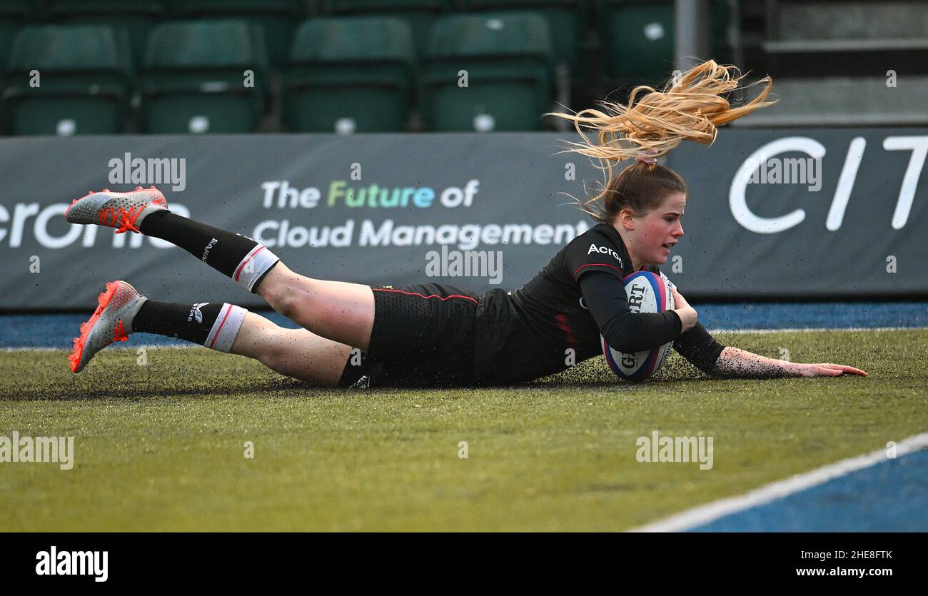 Londres, Royaume-Uni.09th janvier 2022.09 janvier - Saracens Women v DMP Durham Sharks - Allianz Premier 15s - Stade StoneX Saracens Women's Ella Wyrwas marque un essai lors du match contre DMP Durham Sharks photo crédit : Credit: Mark pain/Alay Live News Banque D'Images