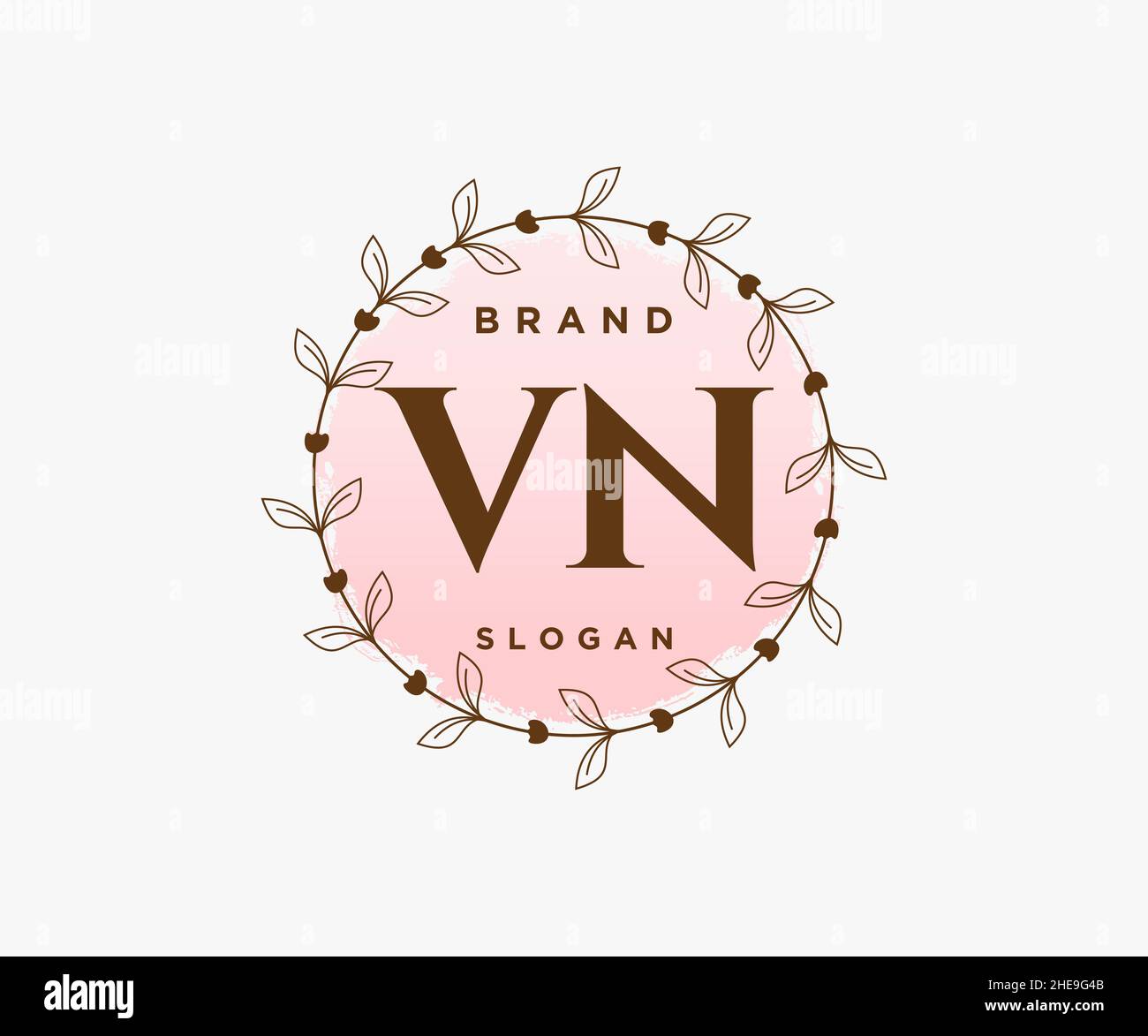 Logo VN féminin.Utilisable pour les logos nature, salon, Spa, cosmétique et Beauté.Elément de modèle de logo Flat Vector. Illustration de Vecteur