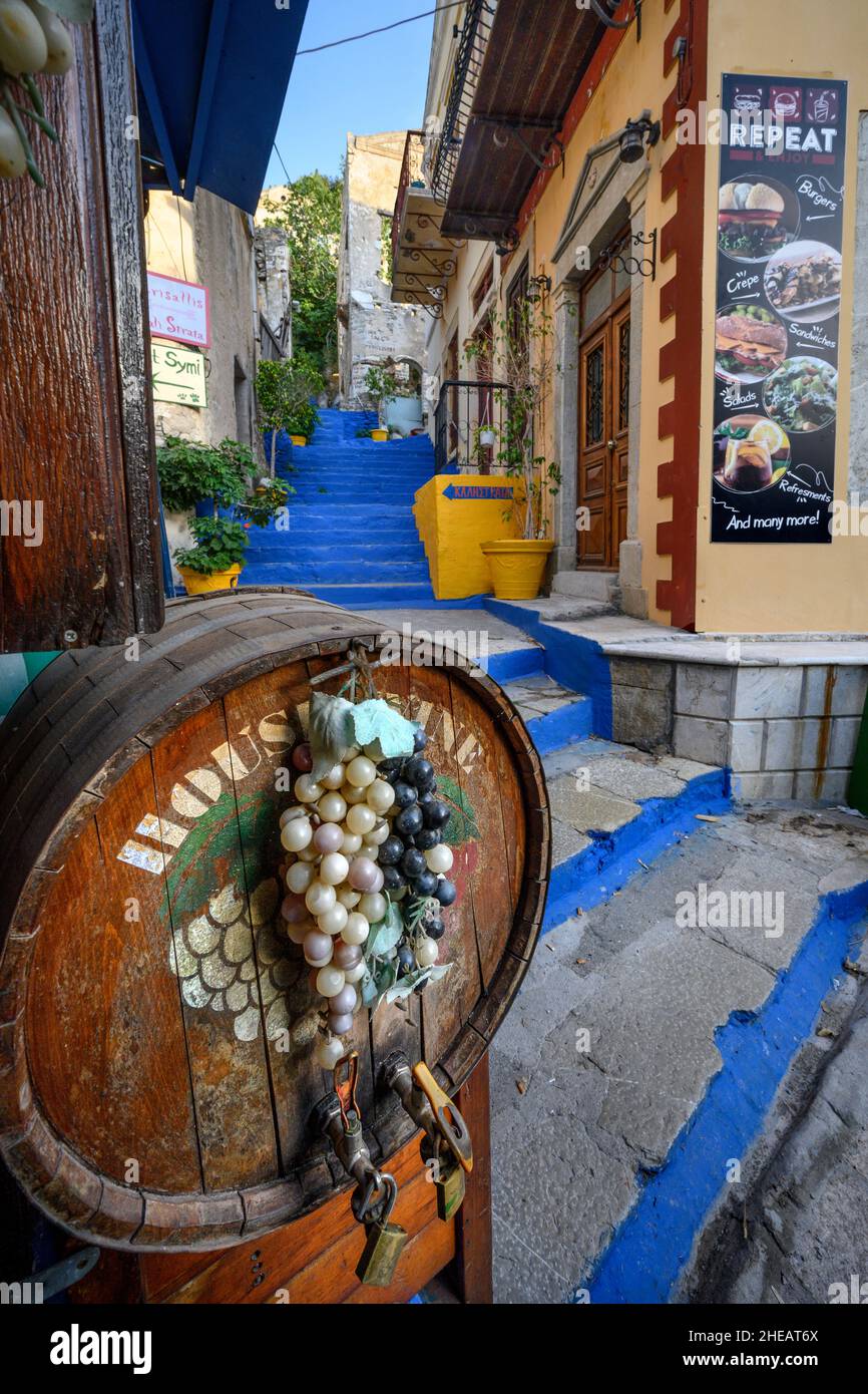 Rue secondaire Symi. Banque D'Images