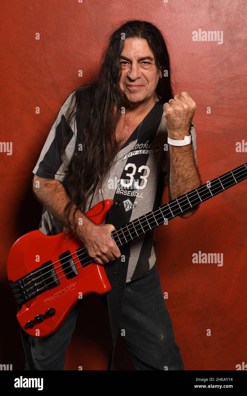 Deerfield Beach.08th janvier 2022.Dave 'The Beast' Spitz pose pour un portrait pendant le Rock 'N' Roll Fantasy Camp aux studios Markee le 8 janvier 2022 à Deerfield Beach, Floride.Crédit : Mpi04/Media Punch/Alamy Live News Banque D'Images Deerfield Beach.08th janvier 2022.Dave 'The Beast' Spitz pose pour un portrait pendant le Rock 'N' Roll Fantasy Camp aux studios Markee le 8 janvier 2022 à Deerfield Beach, Floride.Crédit : Mpi04/Media Punch/Alamy Live News Banque D'Images