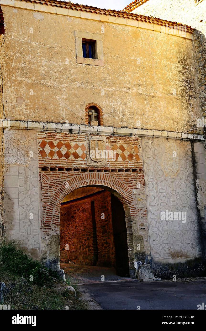 Porte de la ville médiévale de Pedraza à Segovia. Banque D'Images