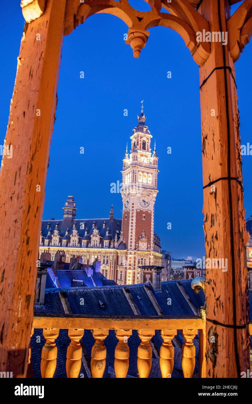 France, Nord, Lille, Place du Théâtre, le beffroi de la Chambre de Commerce et d'Industrie de Lille (CCI) Banque D'Images