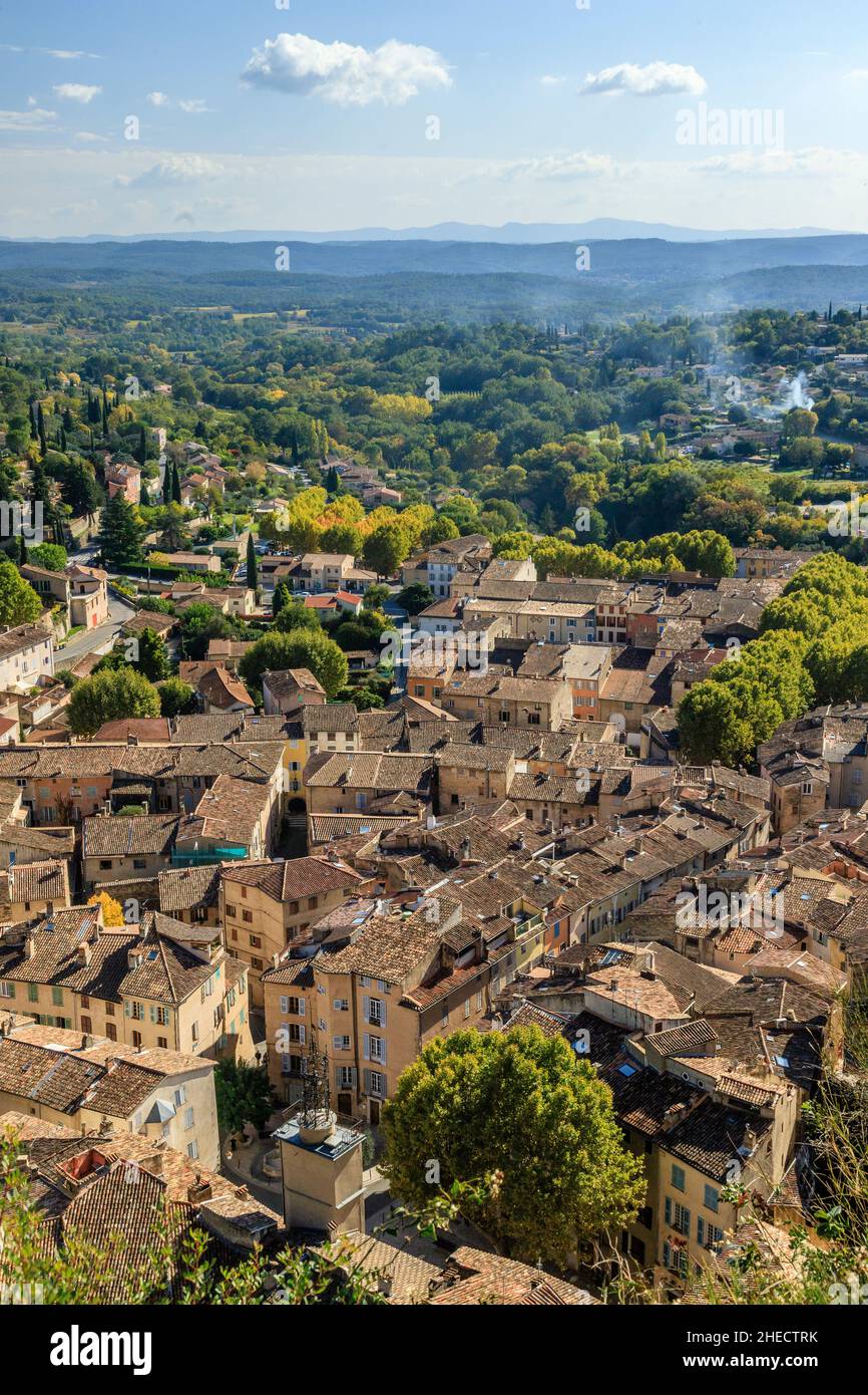 France, Var, Cotignac, le village, vue générale // France, Var (83), Cotignac, village, vue générale Banque D'Images