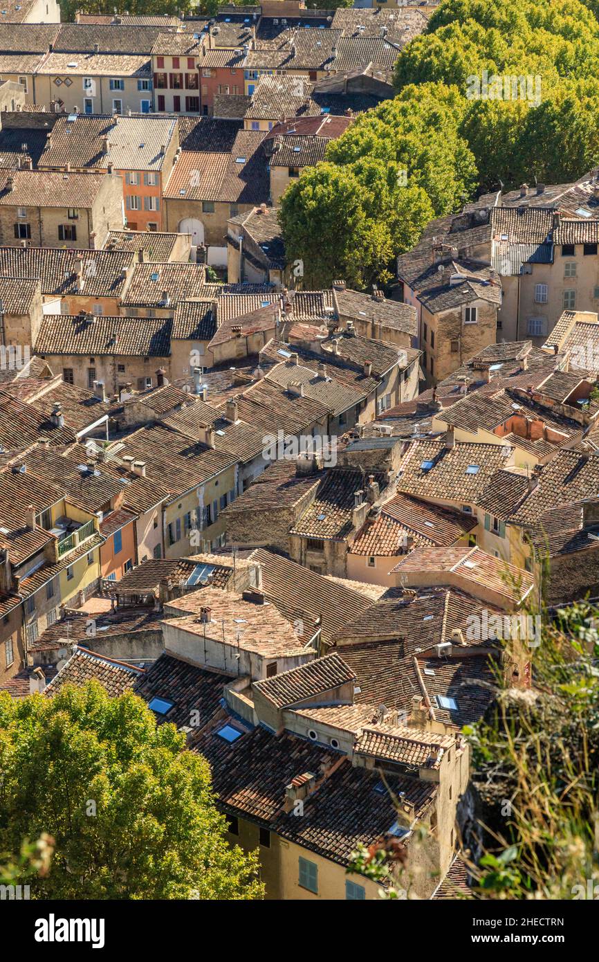 France, Var, Cotignac, le village (vue aérienne) // France, Var (83), Cotignac, village (vue aérienne) Banque D'Images