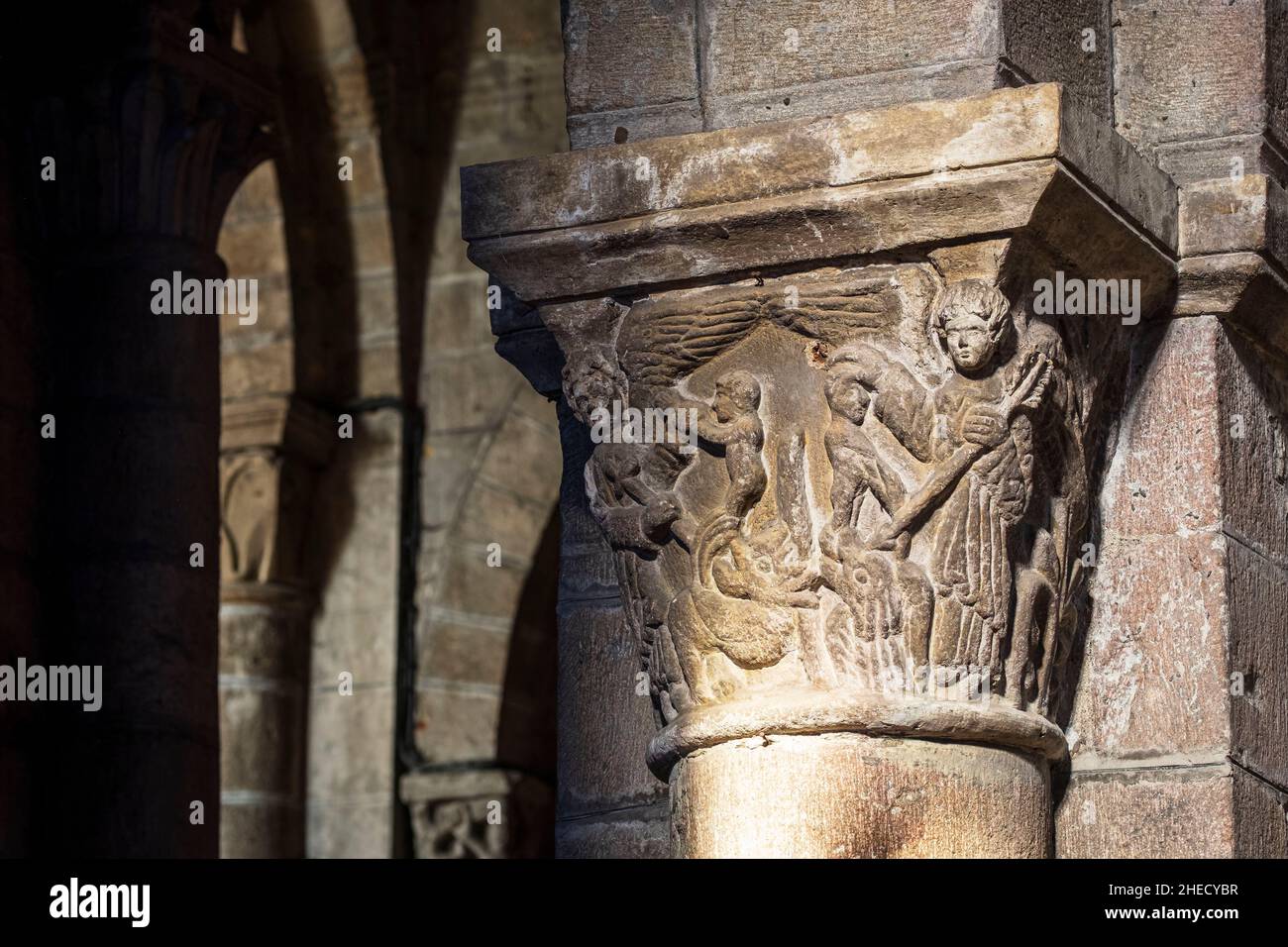 France, Lozère, Langogne, scène sur le sentier Stevenson ou GR 70, église romane Saint-Gervais et Saint-Protais du 12th siècle, capitale romane Banque D'Images