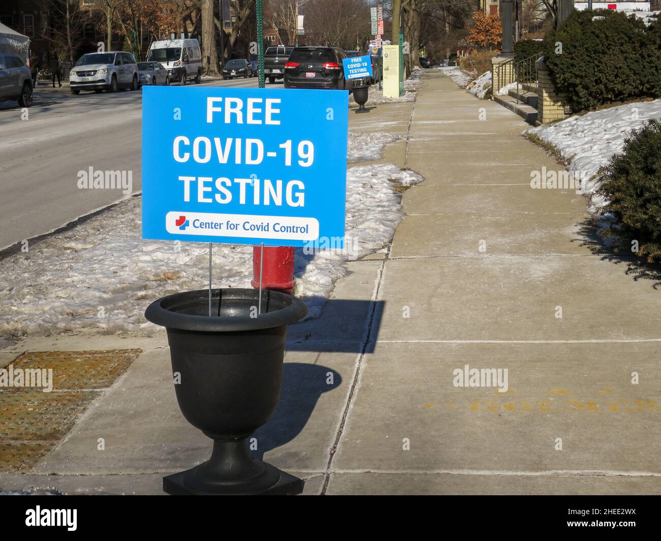 Sign for Center for Covid Control popup site de test COVID-19, Oak Park, Illinois, janvier 2022. Banque D'Images