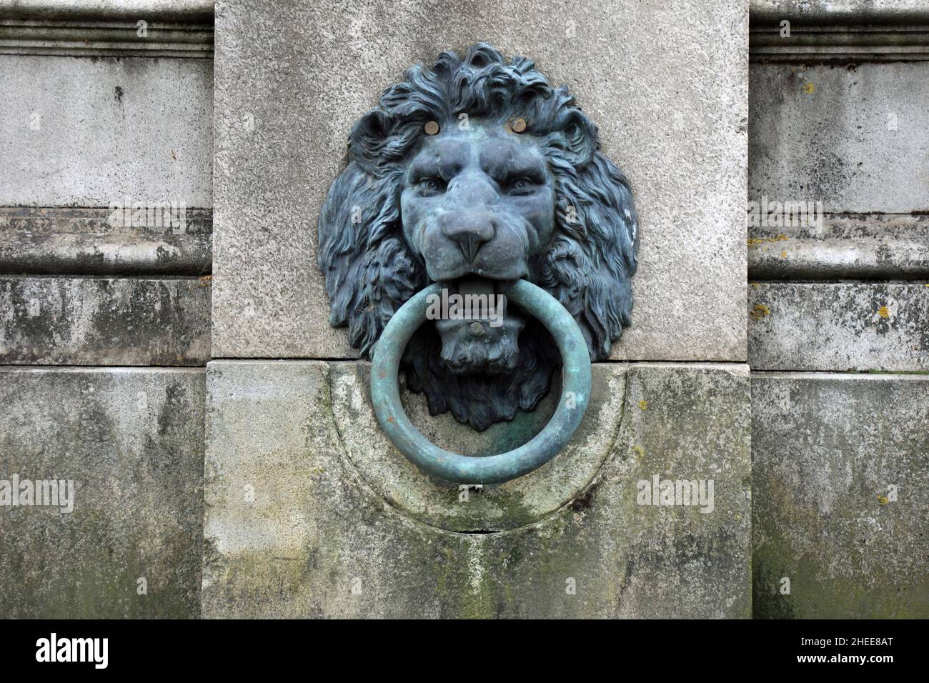 Anneau de mouillage de la tête des Lions au Victoria Embankment de Londres sculpté par Timothy Butler Banque D'Images