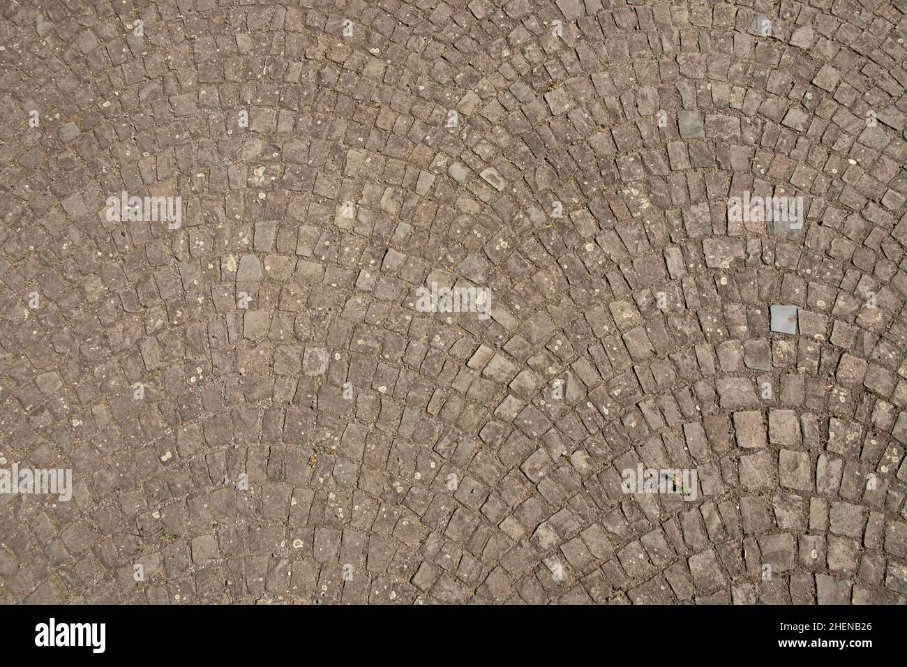 motif harmonique de nfloor avec des pierres de galets grises et brunes Banque D'Images