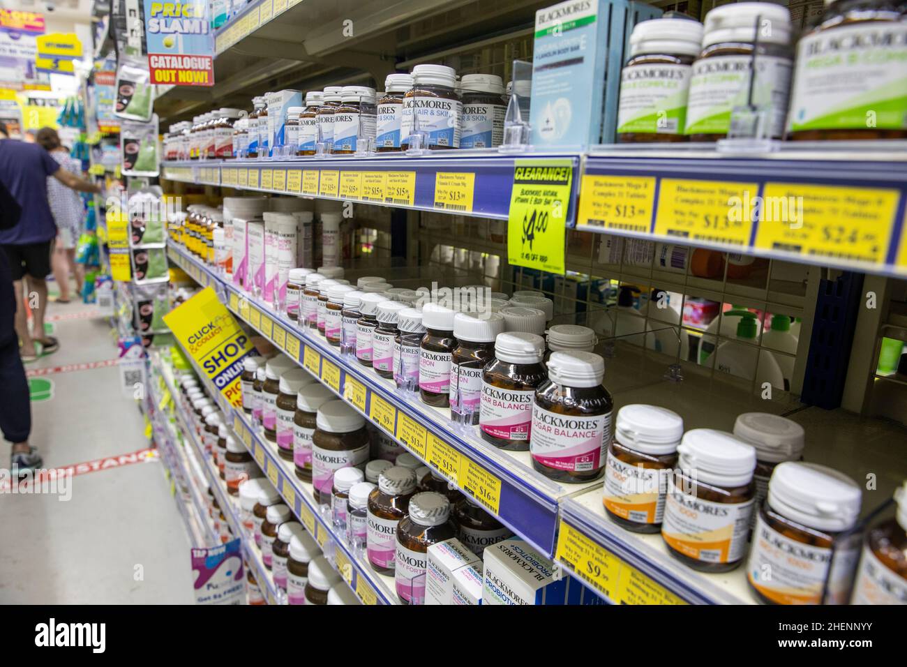 Blackmores suppléments et vitamines à vendre dans un magasin de pharmacie australien à Sydney, Australie Banque D'Images