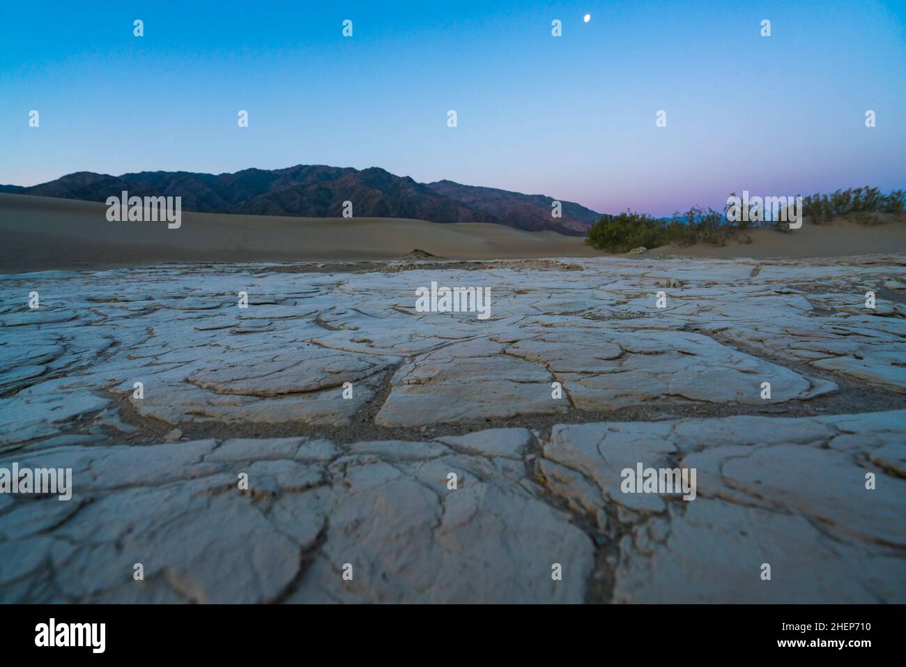 Magnifique paysage de dunes de sable mésand Flat. Parc national de Death Valley, Californie, États-Unis. Banque D'Images