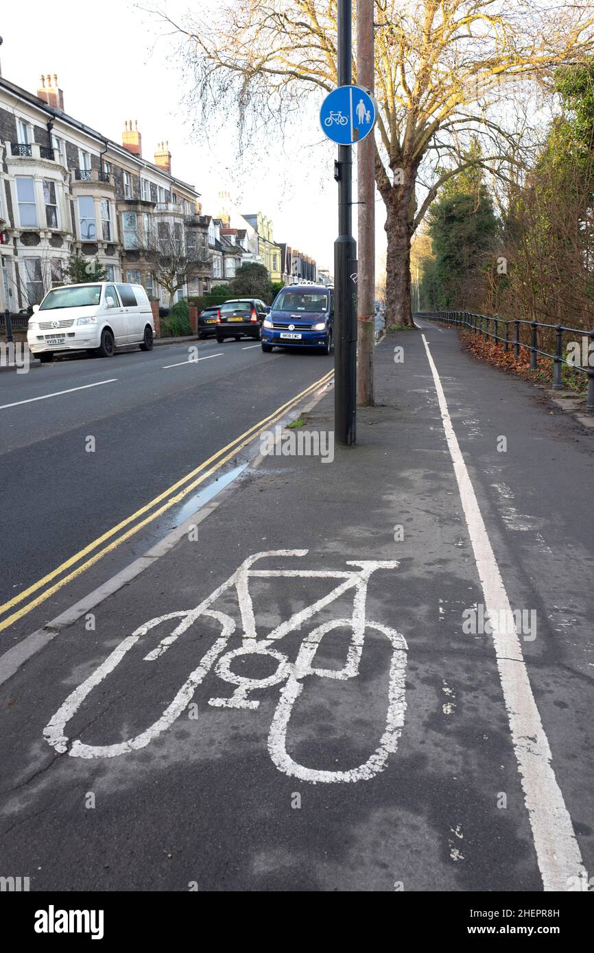 Piste cyclable obstruée à Bristol, Royaume-Uni Banque D'Images