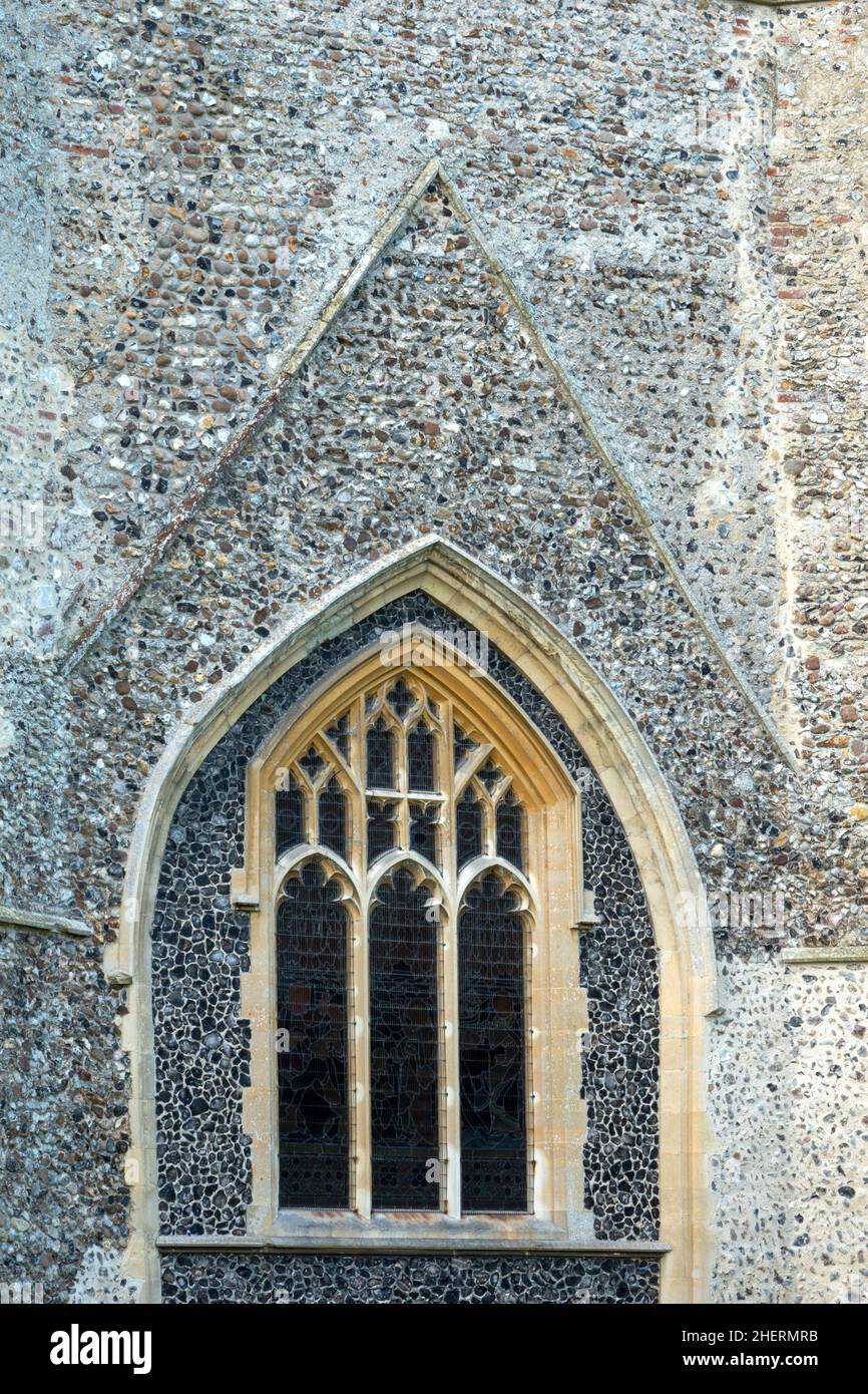 Tour montrant diverses lignes de toitures l'église de St Mary Dallinghoo Suffolk Banque D'Images