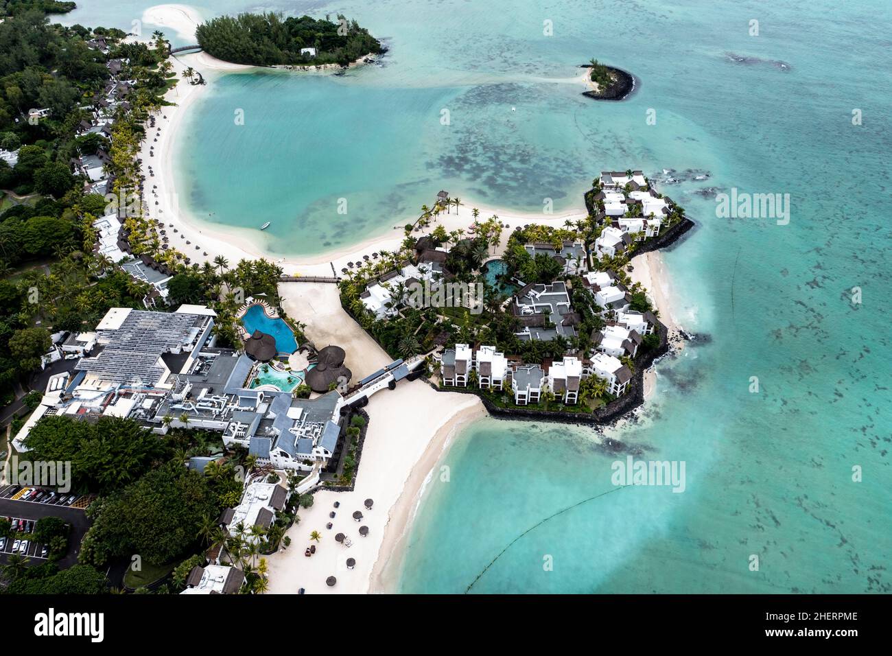 Vue aérienne, baie près du Grand Port, Hôtel Shangri-la Touessrok, ile Chat, il aux Cerfs, Flacq, Maurice Banque D'Images