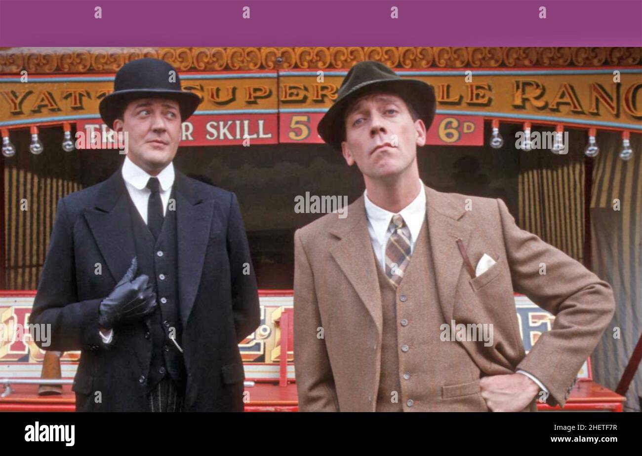 JEEVES ET WOOSTER 19901-993 série ITV avec Stephen Fry à gauche comme Jeeves et Hugh Laurie comme Wooster Banque D'Images