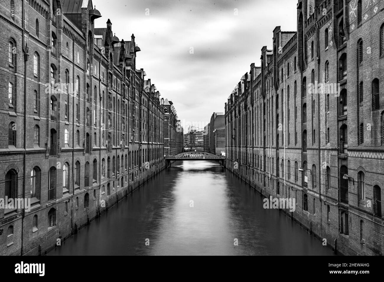 Speicherstadt historique la nuit à Hambourg Banque D'Images