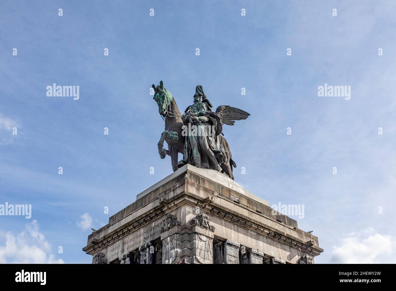 Monument à l'empereur Guillaume I (l'empereur Guillaume), le Deutsches Ecke (coin allemand) à Coblence, Allemagne Banque D'Images