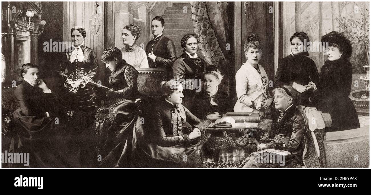 Éminentes femmes américaines auteurs et militantes de la fin du siècle 19th, Mary Ashton Rice Livermore (1820-1905), Sarah Orne Jewett (1849-1909), Grace Atkinson Oliver (1844-1899), Helen Hunt Jackson (1830-1885), Nora Perry (1841-1896), Lucy Larcom (1824-1893), Frances Eliza Burnett (1849-1924), Elizabeth 1844 Chandler Ward (1835 1908-1911), Elizabeth ChandlerLouisa May Alcott (1832-1888), Julia Ward Howe (1819-1910), Harriet Elizabeth Beecher Stowe (1811-1896), photographie d'Eugene l'Africain, Notman Photographic Company, 1884 Banque D'Images