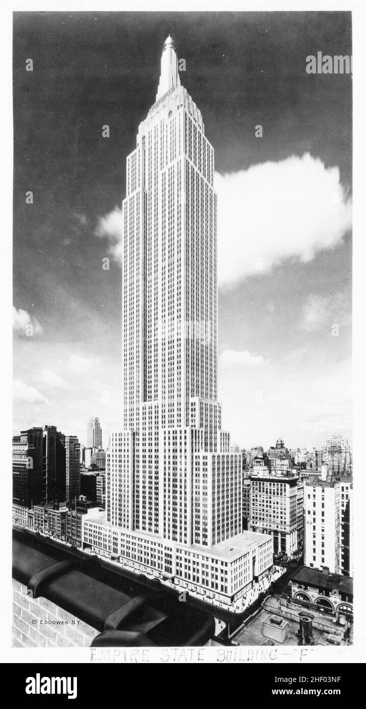 Empire State Building c 1931.Gratte-ciel, New York par Eddewes, New york.Photo d'époque de New York. Banque D'Images