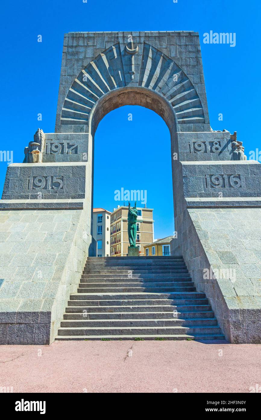 Le Monument aux Mort à Marseille, France. Celui-ci a ouvert le 24 avril 1927. Banque D'Images