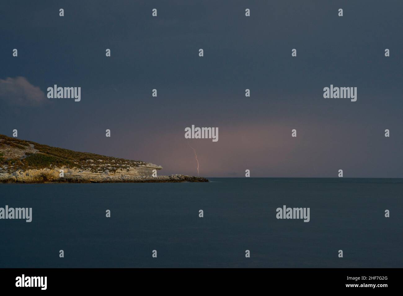 Baia Di Campi, camping près de Vieste sur la péninsule de Gargano Banque D'Images