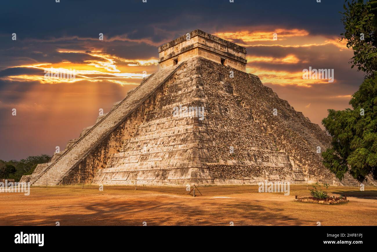 Chichen Itza, Yucatan.Castillo est le temple de Kukulkan, célèbre pyramide maya au Mexique, patrimoine mondial. Banque D'Images