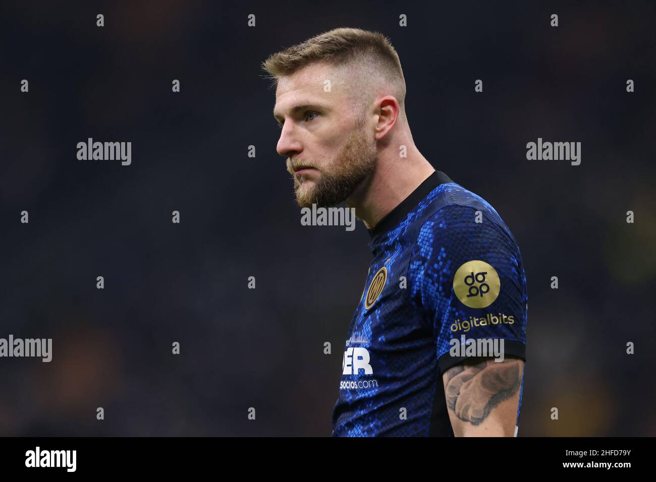 Milan, Italie, 12th janvier 2022. Milan Skriniar du FC Internazionale se penche sur le Supercoppa Frecciarossa au Giuseppe Meazza, à Milan.Le crédit photo devrait se lire: Jonathan Moscrop / Sportimage Banque D'Images