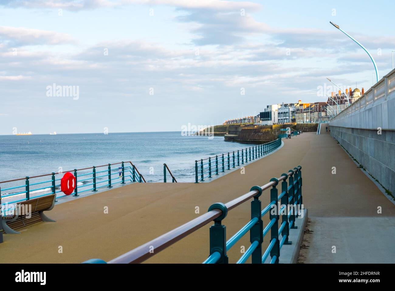 Lower Promenade récemment rénovée à Whitley Bay, North Tyneside Banque D'Images