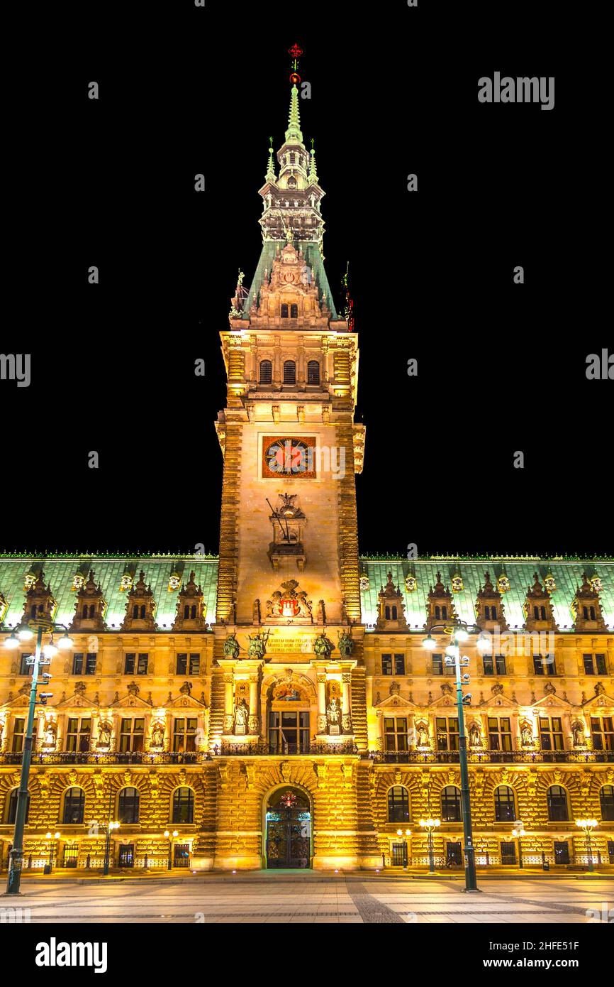 townhall à Hambourg la nuit Banque D'Images