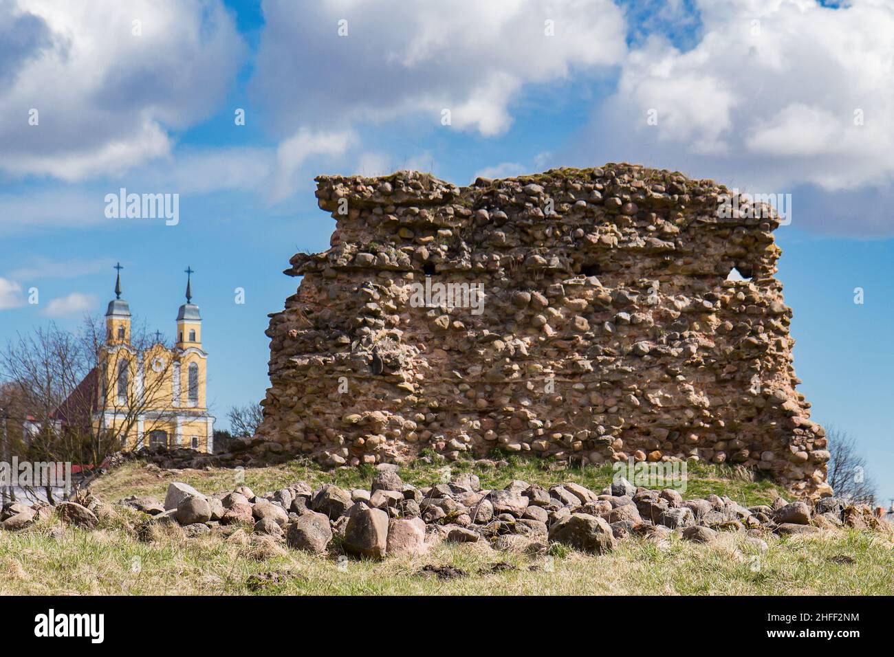 Le château de Kreva est les ruines d'une importante résidence fortifiée des Grands Ducs de Lituanie (Gediminas et Algirdas) dans le village de Kreva, en Biélorussie Banque D'Images