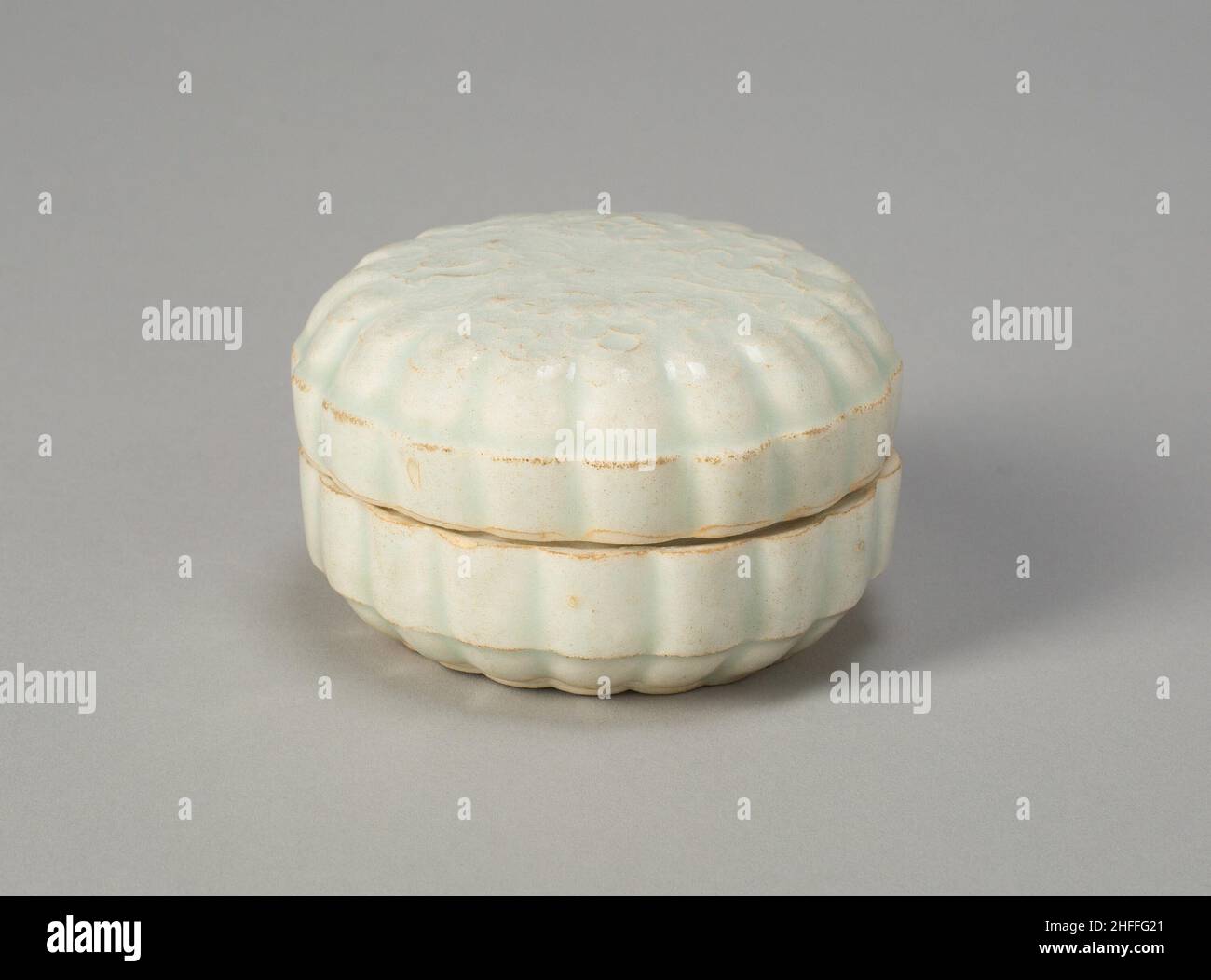 Boîte foliaire couverte de fleurs stylisées, Southern Song Dynasty (1127-1279), 12th/13th Century. Banque D'Images