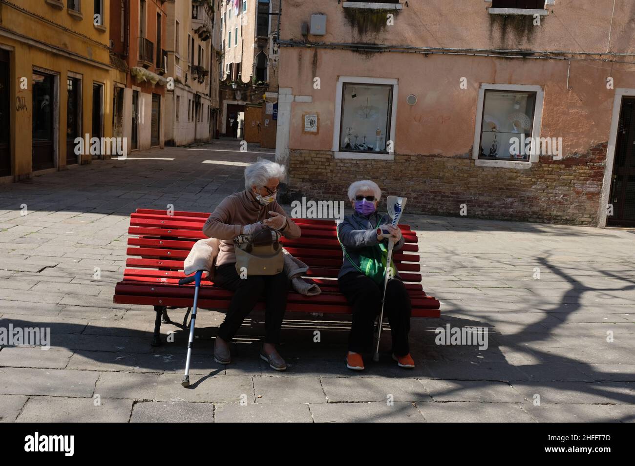 Une vue de Venise lors d'un confinement à travers toute l'Italie imposée pour ralentir l'épidémie de coronavirus, à Venise, Italie, 10 avril 2020.(MVS) Banque D'Images