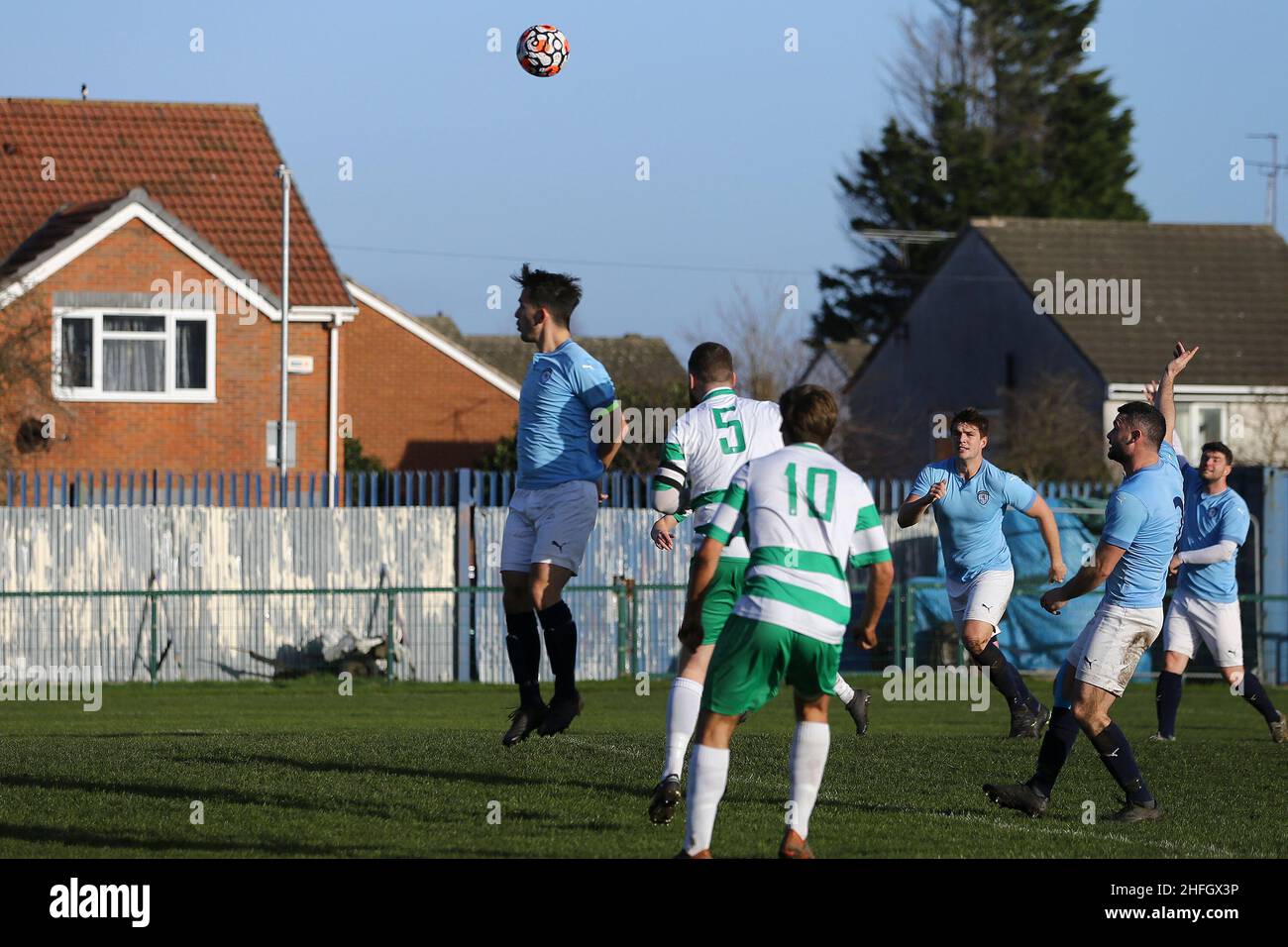 Le match de la FA National Sunday Cup entre Dock AFC et Campfield FC au Camell Laird FC Prahbu Ventures Ltd. Arena, Birkenhead, le dimanche 16th janvier 202 Banque D'Images