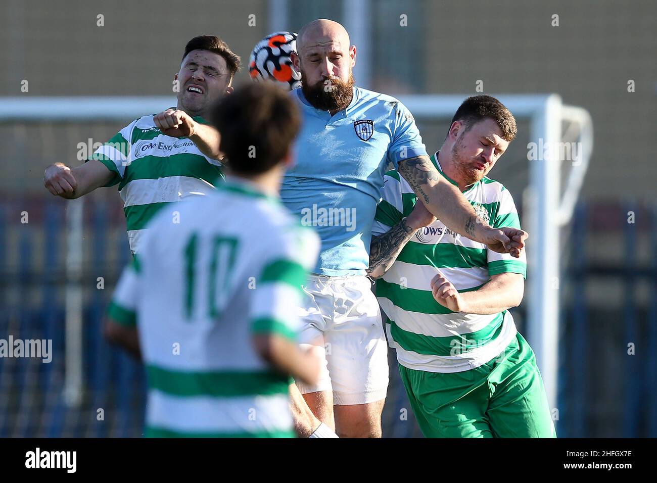 Le match de la FA National Sunday Cup entre Dock AFC et Campfield FC au Camell Laird FC Prahbu Ventures Ltd. Arena, Birkenhead, le dimanche 16th janvier 202 Banque D'Images