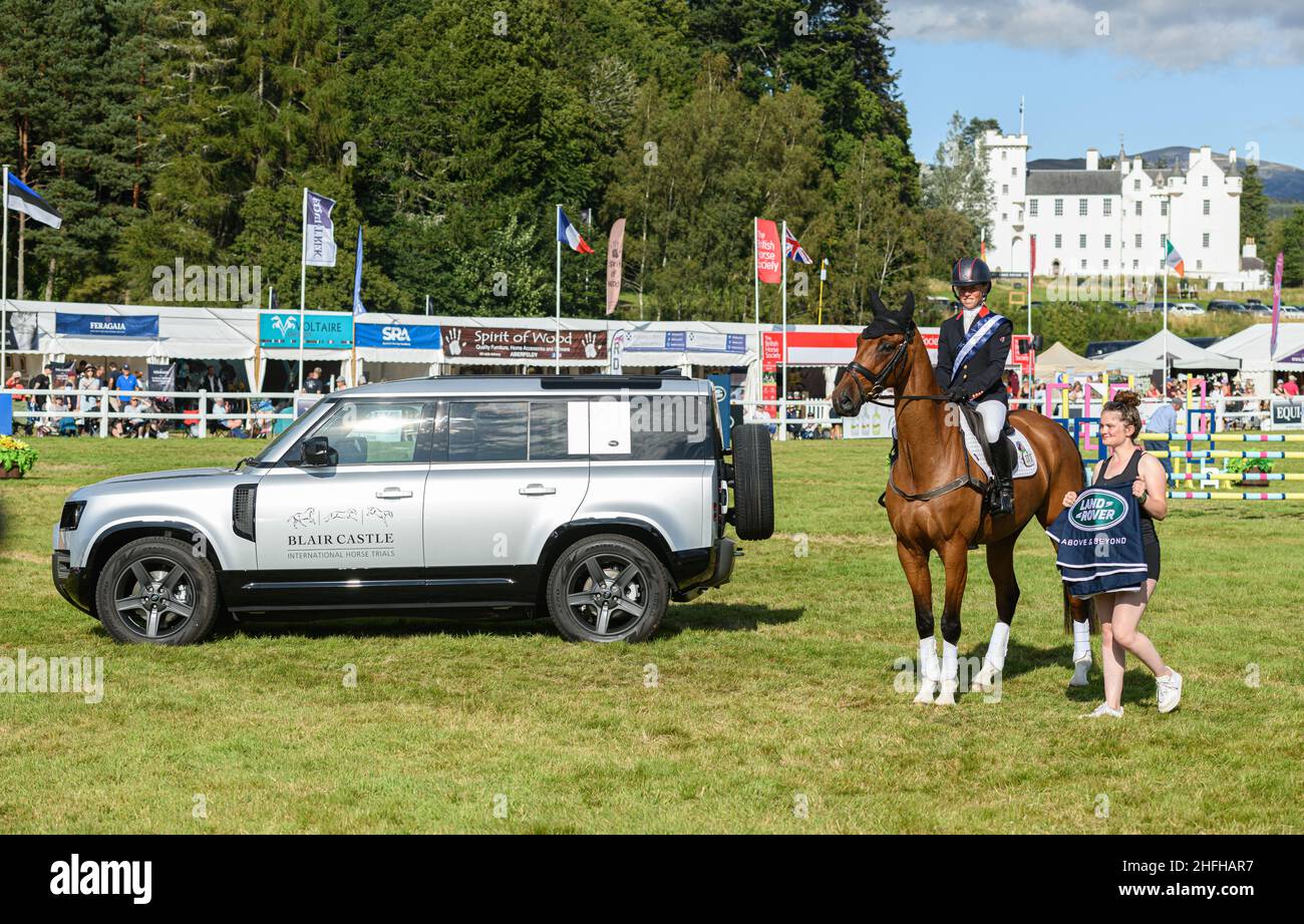 Rosalind Canter et IZILOT DHI - essais internationaux de chevaux de Blair Castle 2021, Blair Castle, Écosse Banque D'Images