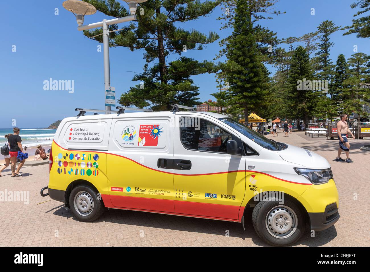 Surf Life Saving NSW Van Vehicle à Manly Beach à Sydney, Nouvelle-Galles du Sud, Australie Banque D'Images