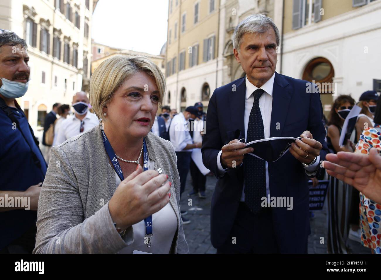 Cecilia Fabiano/Lapresse 29 juillet 2020 Rome (Italie) Actualités: Démonstration de consultants ouvriers dans le pic : les manifestants à Monte Citsqueorio Banque D'Images