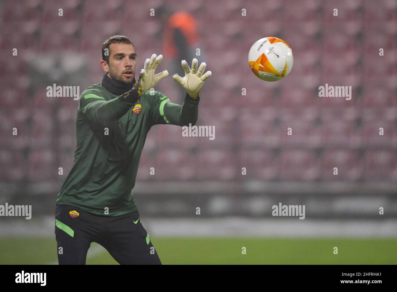 Fabio Rossi/AS Roma/Lapresse 26/11/2020 Cluj-Napoca (ROU) Sport CFR Soccer Cluj-Roma Europa League 2020/2021 - Stadio Constantin R&#X103;dulescu dans le pic: Pau Lopez Banque D'Images