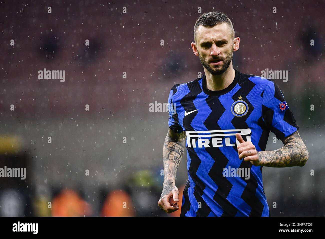 Lapresse/Marco Alpozzi 09 décembre 2020 Milan (Italie) sport football Inter vs Shakhtar Donetsk - Champions League groupe stade - Groupe B - Giuseppe Meazza stade dans le pic: Marcelo Brozovic (FC Internazionale Milano); Banque D'Images