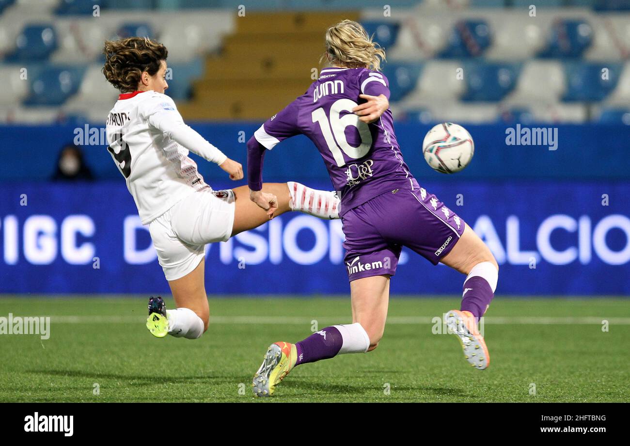 Foto Lapresse - Tano Pecoraro 06 01 2021 Chiavari - (Italia) Sport Calcio Fiorentina vs Milan Supercoppa Italiana Femminile 2020/2021 - Stadio "Comunale di Chiavari" nella foto:Giacinti valentina 06 janvier 2021 ville Chiavari - (Italie) Sport Soccer Fiorentina vs Milan Women's Italian Super Cup 2020/2021 - "Comunale of Chiavari" Stadium dans le pic: Giacinti valentina Banque D'Images