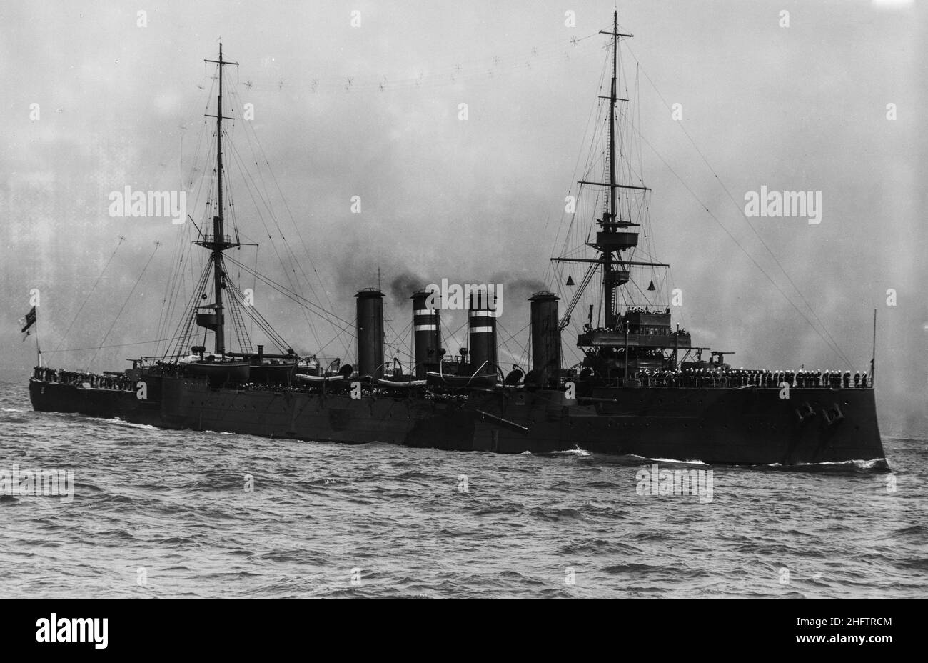 HMS Roxburgh était l'un des six croiseurs blindés de classe Devonshire construits pour la Marine royale au cours de la première décennie du 20th siècle. Banque D'Images