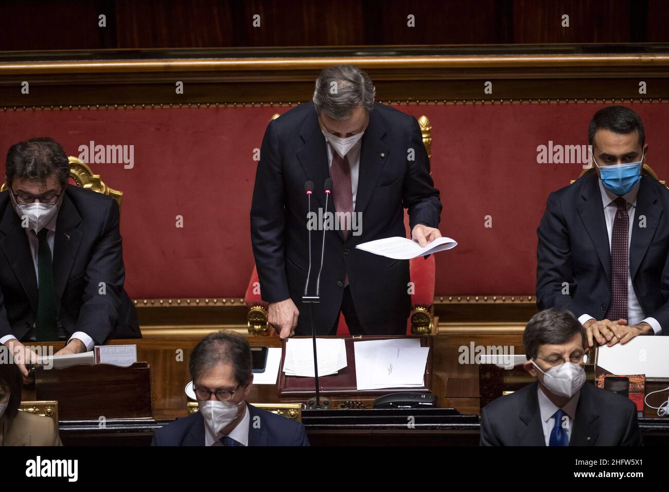 Foto Antonio Masiello/Lapresse/POOL Getty17 febbraio 2021 Roma, Italia Politica Senato - Voto di fiduciaires su gogo DraghiNella foto: Mario DraghiPhoto Antonio Masiello/Lapresse/POOL GettyFebruary 17, 2021 Rome (Italie) politique Sénat - vote de confiance sur le gouvernement Draghi PIC: Mario Draghi Banque D'Images