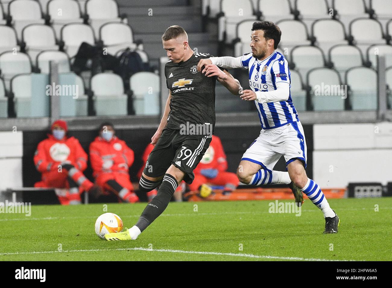 Lapresse - Marco Alpozzi 18 février 2021 Turin, Italie sport football Real Sociedad vs Manchester United - UEFA Europa League 2020 2021- Round of 32, 1st LEG dans le pic: Scott McTominay (Manchester United);David Silva (Real Sociedad); Banque D'Images