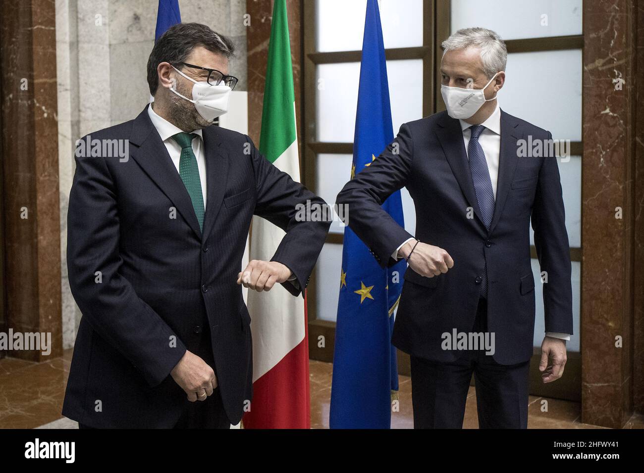 Roberto Monaldo / Lapresse 19-03-2021 Rome (Italie) le ministre du développement économique Giancarlo Giorgetti rencontre le ministre français de l'économie Bruno le Maire dans le cadre du pic Giancarlo Giorgetti, Bruno le Maire Banque D'Images