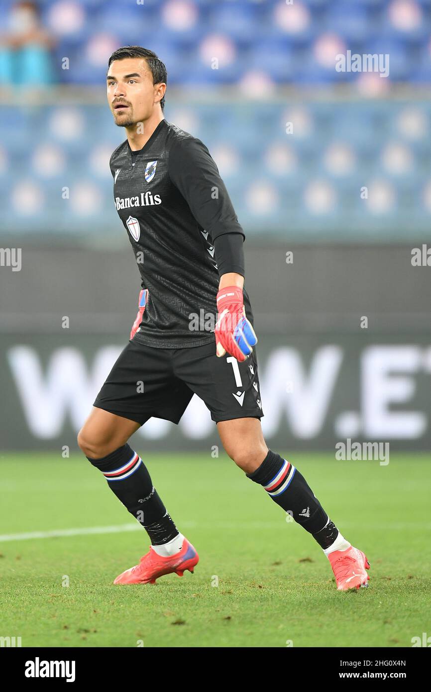 Foto Tano Pecoraro/Lapresse 16 Agosto 2021 Genova, Italia sport calcio Sampdoria vs Alessandria - Coppa Italia 2021/2022 - Stadio Luigi Ferraris Nella foto: Audero photo Tano Pecoraro/Lapresse 16 août 2021 Genova, Italie sport soccer Sampdoria vs Alessandria - Italian Cup 2021/2022 - pic Ferraris dans le stade Luigi Ferro Banque D'Images