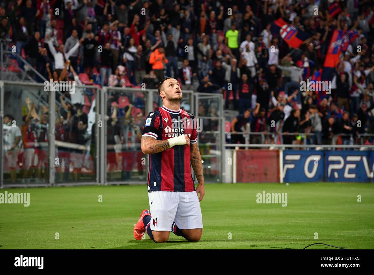 Massimo Paolone/Lapresse 21 septembre 2021 Bologna, Italie football Bologna vs Gênes - Ligue italienne de football A TIM 2021/2022 - Stade Renato Dall'Ara dans le pic: Marko Arnautovic (Bologna F.C.) célèbre après avoir obtenu le but 2-1 Banque D'Images