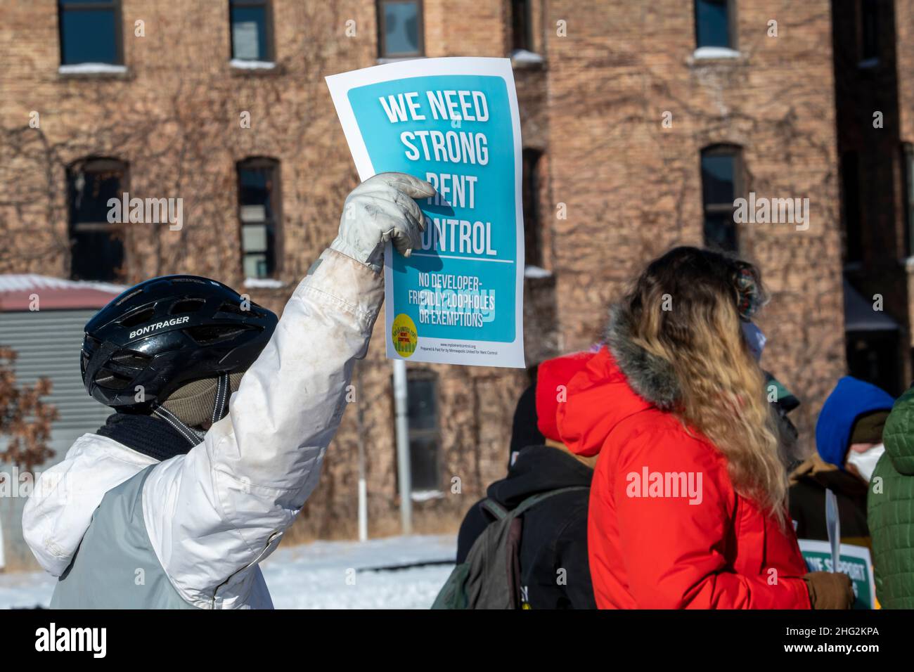 Minneapolis, Minnesota.Rallye pour un contrôle fort des loyers.La coalition Minneapolis United for Rent Control se rallie pour « faire de 2022 l’année du contrôle des loyers en mi Banque D'Images