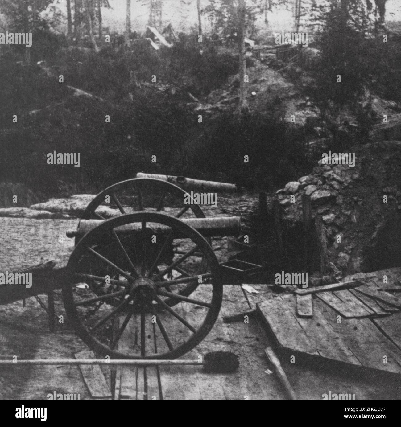 Guerre de Sécession.1861-1865 Retro photo montre l'artillerie confédérée après la capitulation de Port Hudson en juillet 1863.Louisiane, États-Unis.1863 Banque D'Images