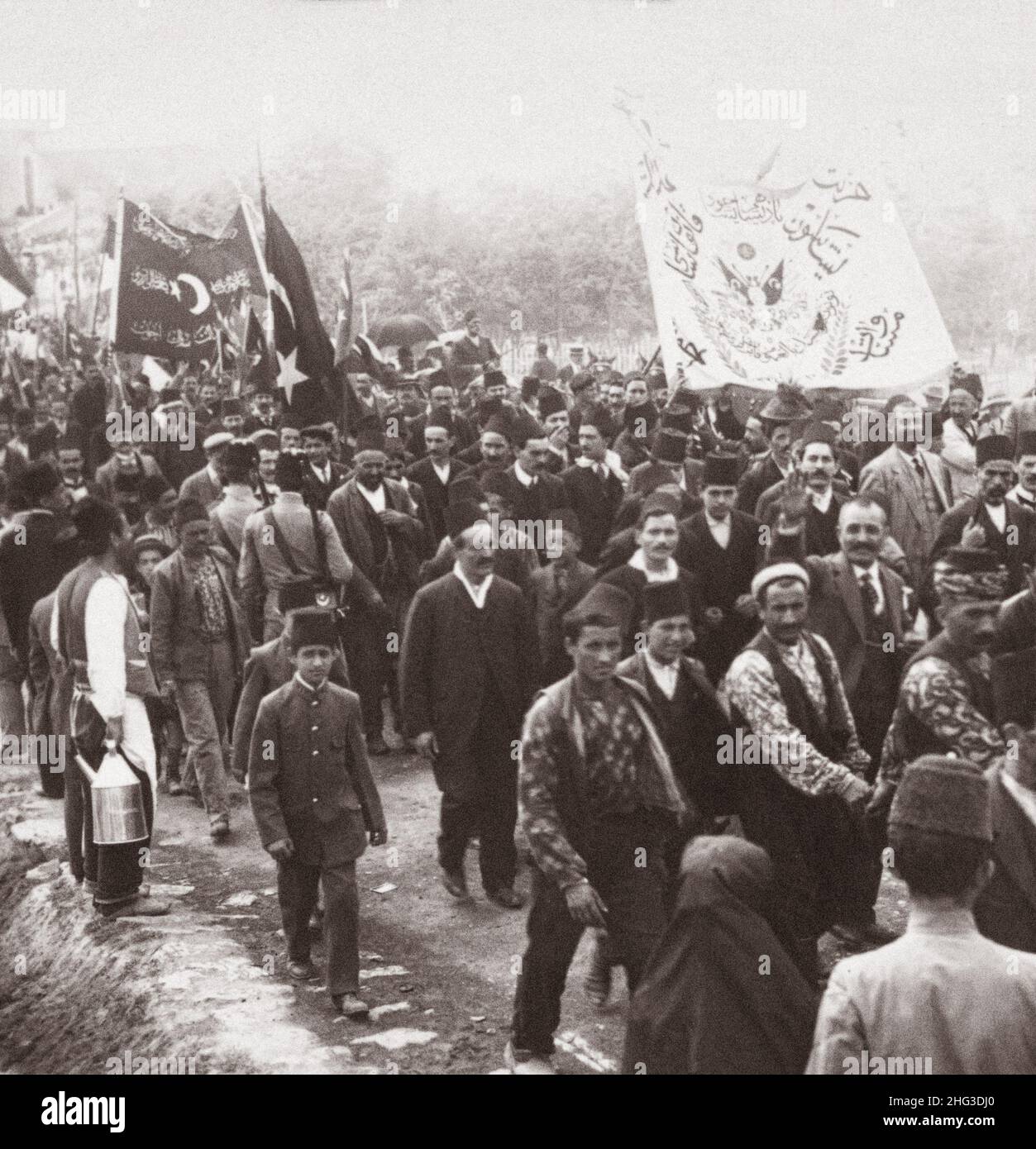 Photo d'époque de la première Guerre mondiale 1914-1918.Turcs désireux de faire la guerre.L'allié le plus éloigné de l'Allemagne mobilisant son armée.Empire ottoman Banque D'Images